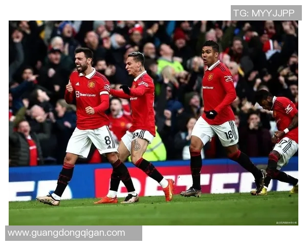 中超焦点战利物浦与巴黎圣日耳曼激战成平红牌事件引发全场热议