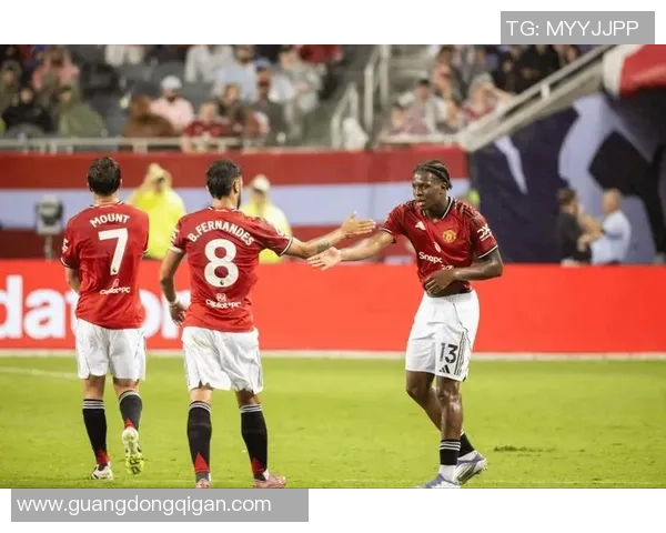 意甲赛场惊现冷门曼联逆转巴萨乌龙球成关键时刻