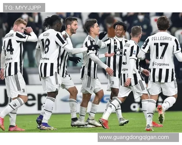 意甲激战尤文图斯与巴黎圣日耳曼战成平局精彩瞬间回顾与赛后分析