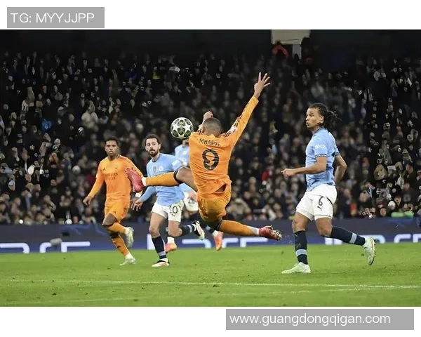 足总杯惊天冷门曼联4-0逆袭皇马神扑瞬间震撼全场