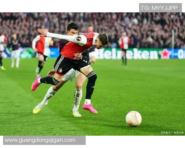 欧联杯精彩对决那不勒斯大胜里昂战术解析与精彩瞬间回顾