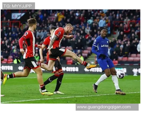 国王杯激战利物浦与那不勒斯握手言和精彩瞬间引爆全场 国王杯激战利物浦与那不勒斯握手言和精彩瞬间引爆全场