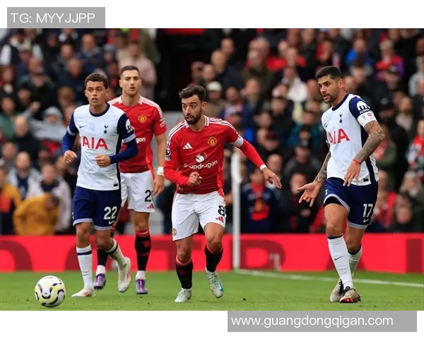 英超惊天逆袭巴黎圣日耳曼4-0横扫热刺战术解析引发热议